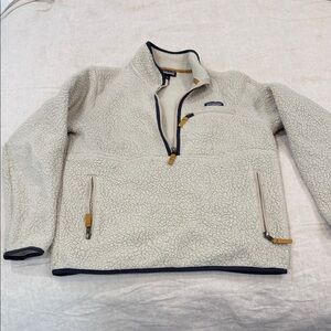 Patagonia Off-White Fleece Jacket